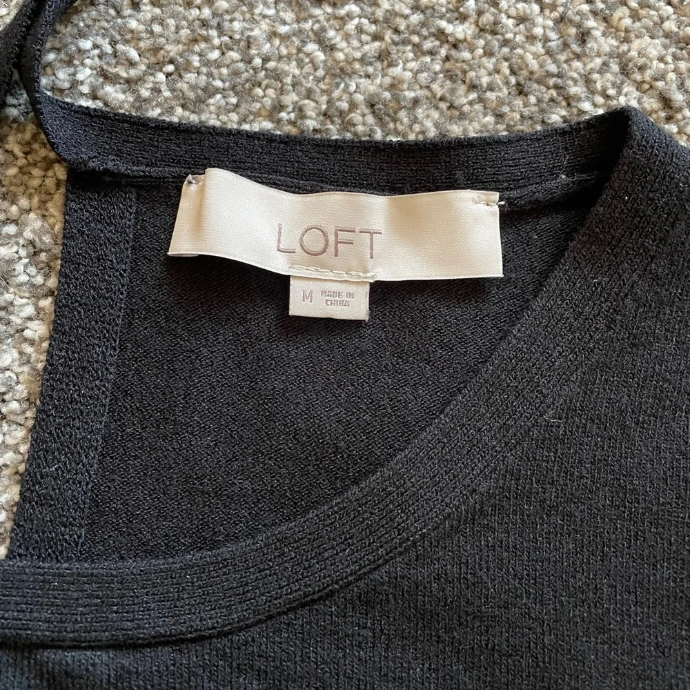 LOFT Short Sleeved Knit Top with Cute Collar Tie Detail - Picture 3 of 5